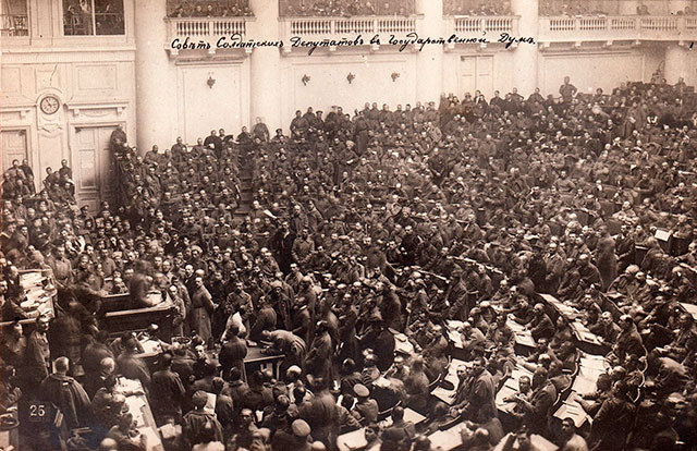1917 Reunión del Sóviet de Petrogrado. 1917 Reunión del Sóviet de Petrogrado.